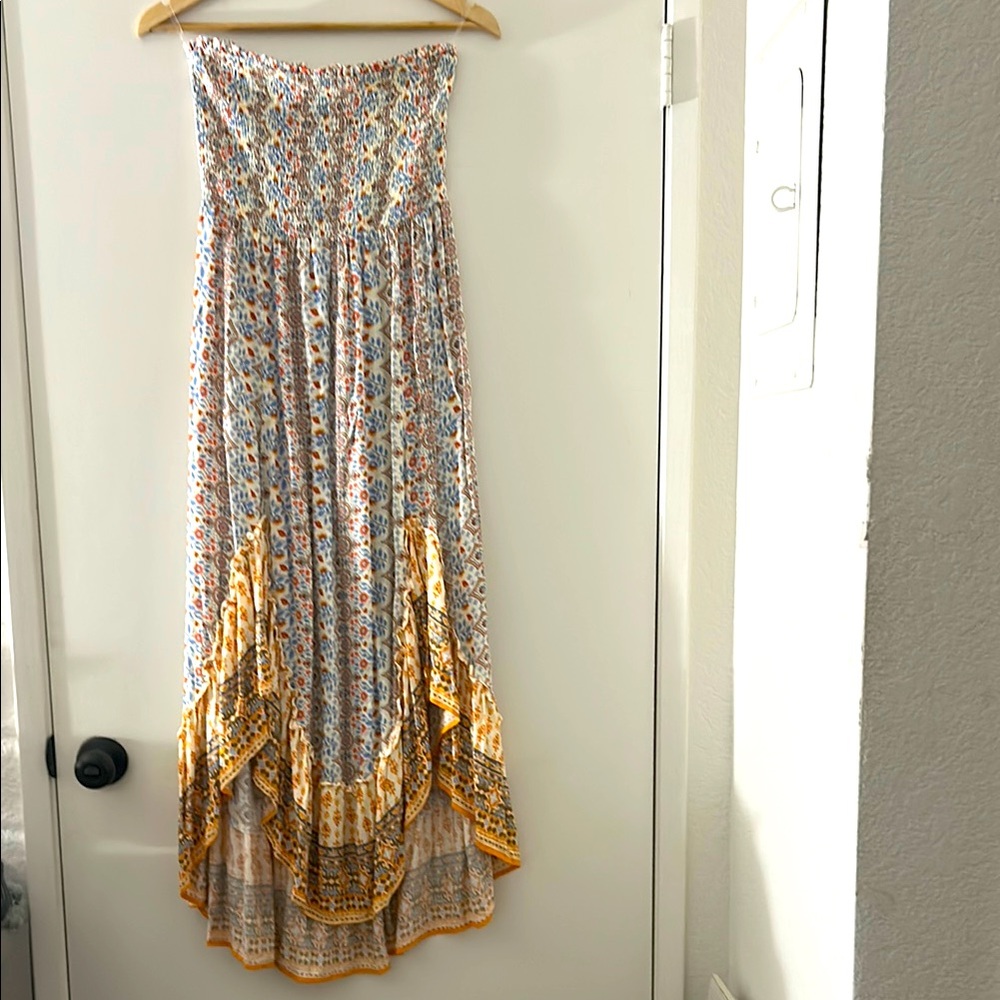 Gorgeous ILLA ILLA Boho Style High-Low Strapless Maxi Dress